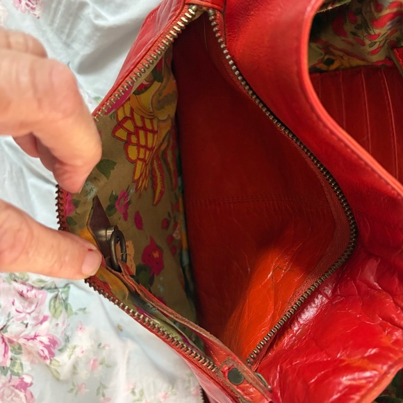 Latico Red Leather Crossbody Bag - Picture 10 of 16